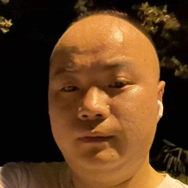 江苏28岁单身帅哥真诚找对象-松原征婚相亲网